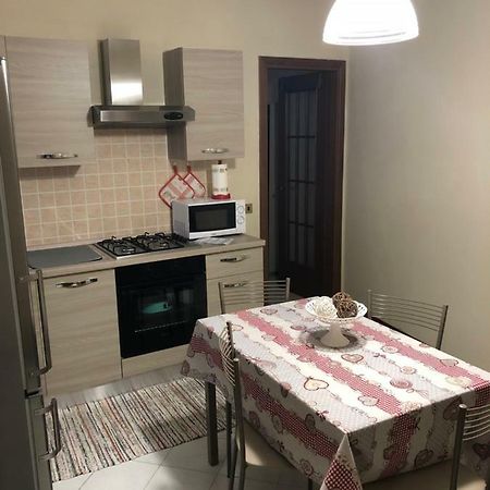 Civico 2 Operetta Marina Apartment Кремона Екстериор снимка