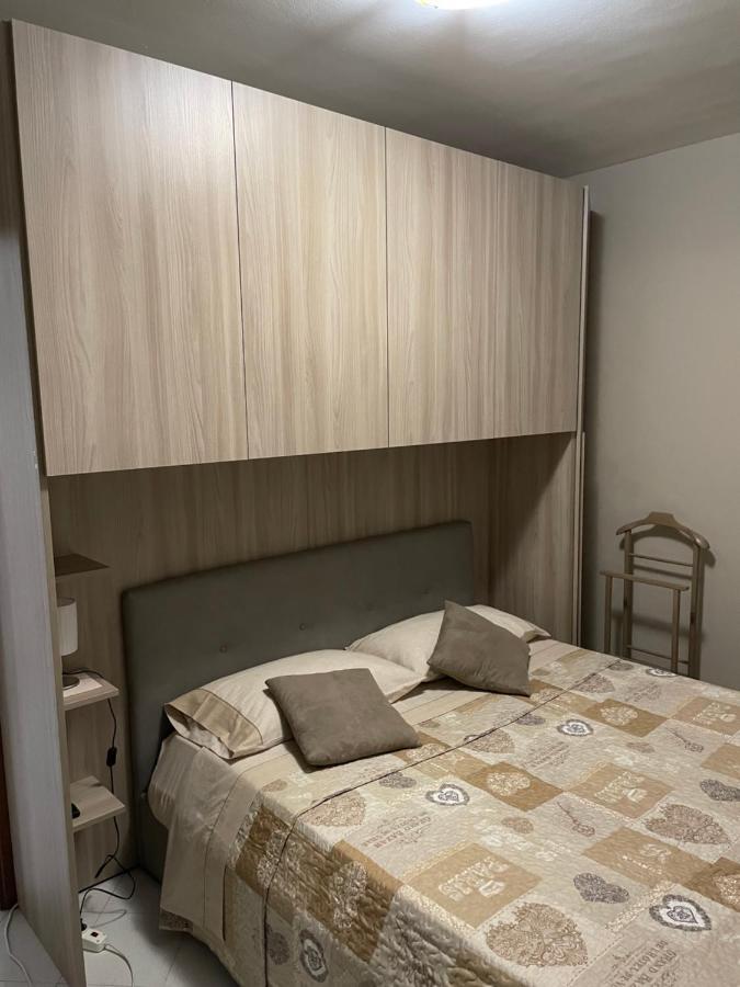 Civico 2 Operetta Marina Apartment Кремона Екстериор снимка