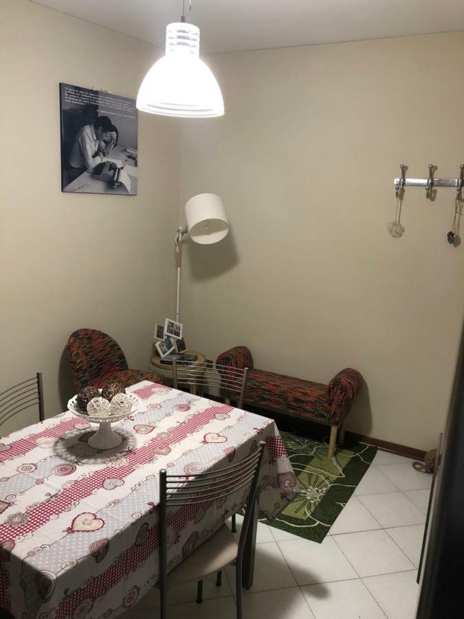 Civico 2 Operetta Marina Apartment Кремона Екстериор снимка
